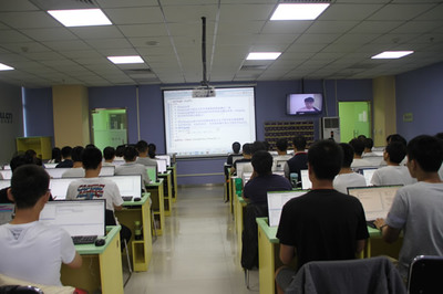 重慶軟件開發工程師培訓指南 機構、路徑與前景